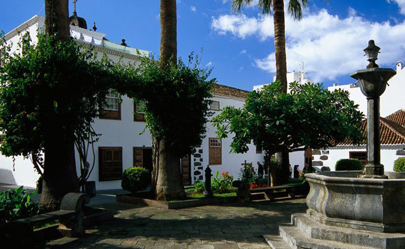 Traumhafte Designervilla mit eigenem Grundstück auf La Palma